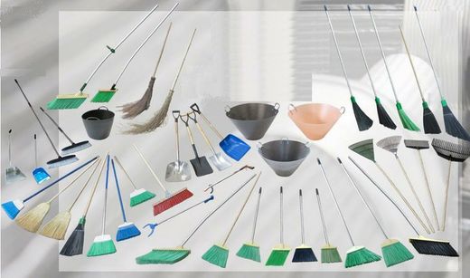 Utiles para limpeza viaria e industrial