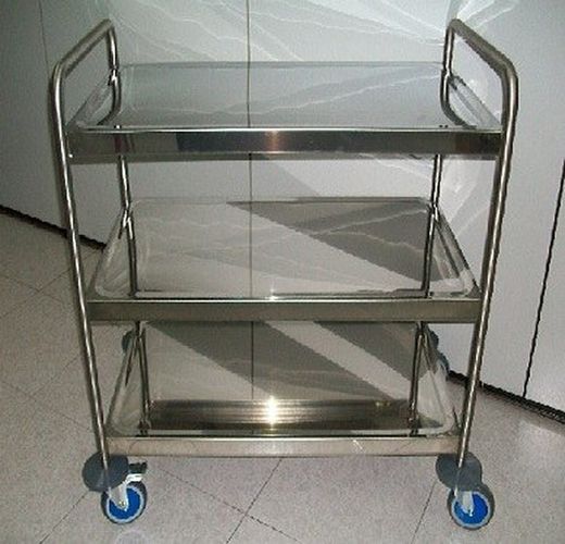 Carro bandejero en acero inoxidable 18/8 3 bandejas -155 / pp3