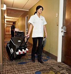 Carro de limpieza quick cart de rubbermaid