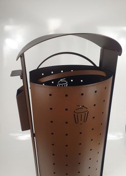 Papelera urbana 100lt con Cuerpo abatible y Cenicero lateral