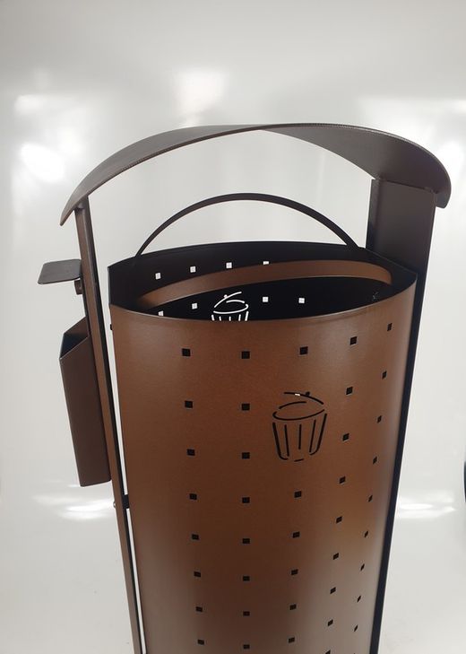 Papelera urbana 100lt con Cuerpo abatible y Cenicero lateral